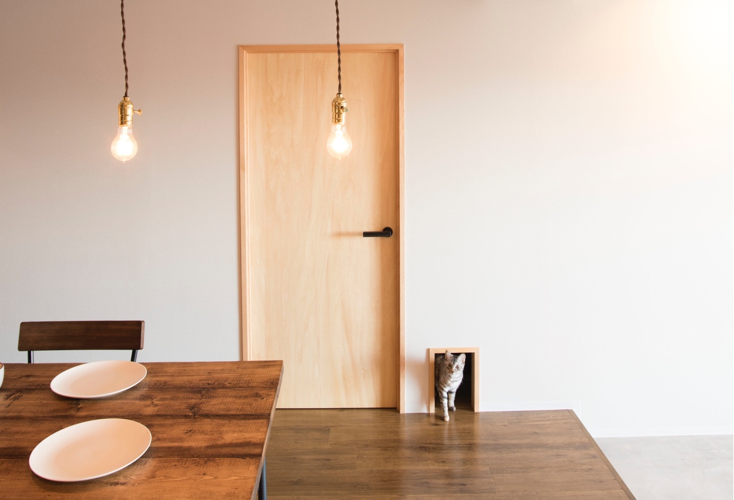 荒川区にあるロジハイツの看板